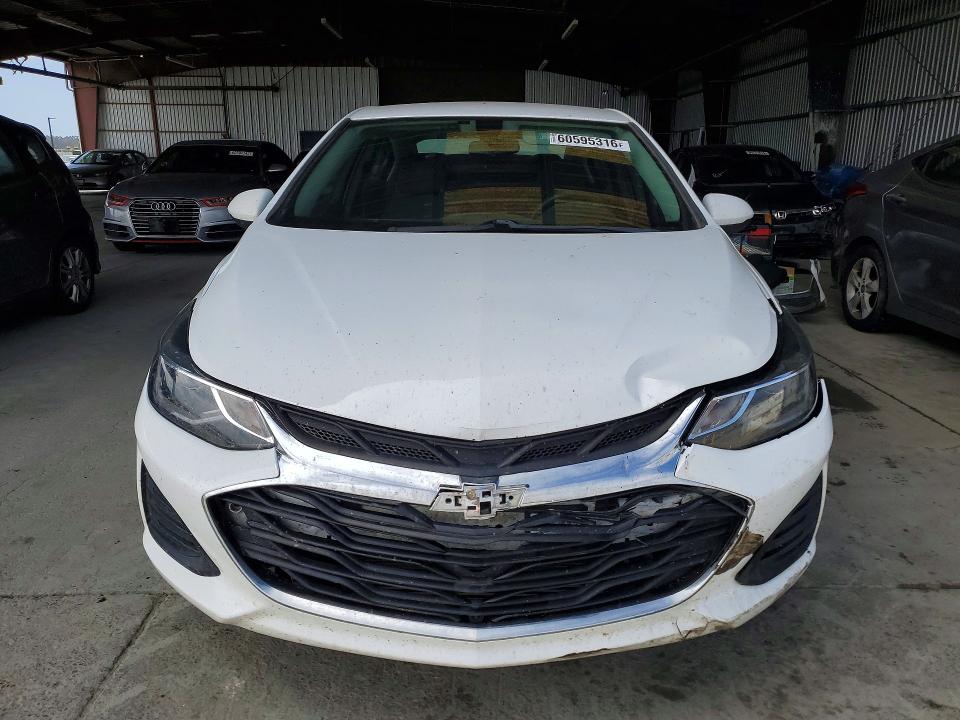 60595316 :رقم المزاد ، 1G1BE5SM6K7115387 vin ، 2019 Chevrolet Cruze مزاد بيع