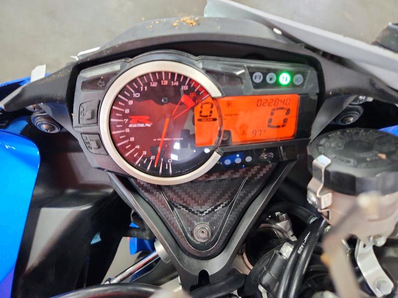 62915956 :رقم المزاد ، JS1GN7FA1B2101767 vin ، 2011 Suzuki Gsx-r600 مزاد بيع