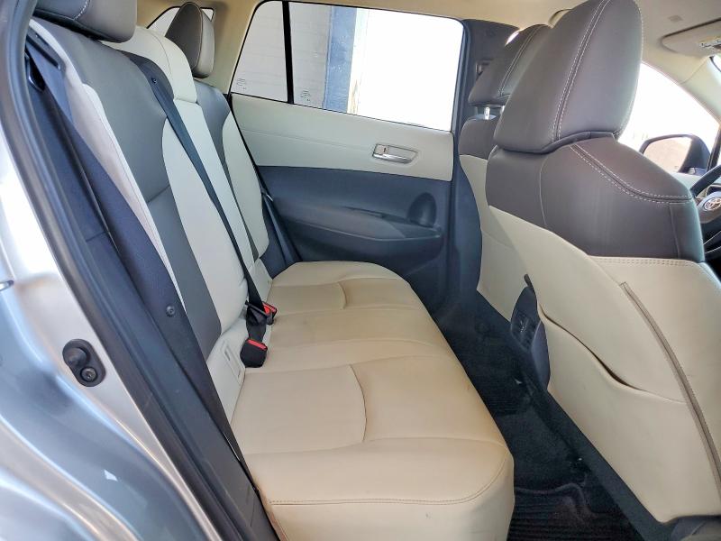 60057616 :رقم المزاد ، 7MUEAAAG7NV028375 vin ، 2022 Toyota Corolla Cross مزاد بيع