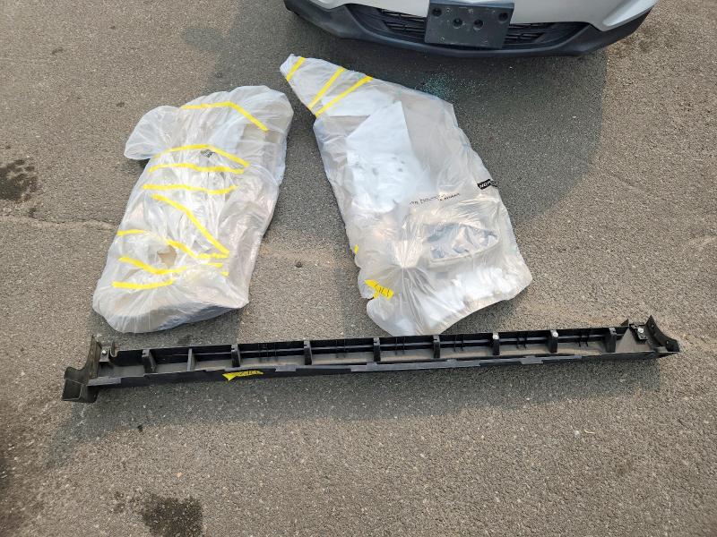 Продаж на аукціоні авто 2017 Nissan Rogue, vin: JN8AT2MV5HW028161, номер лоту: 61427646