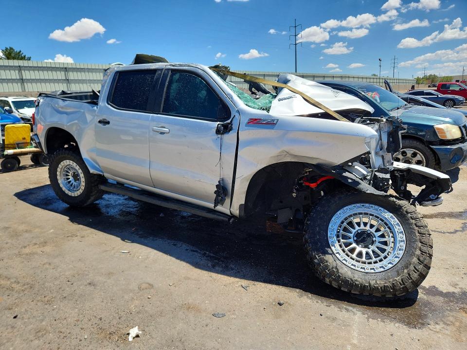 60687356 :رقم المزاد ، 3GCUYEET3LG435136 vin ، 2020 Chevrolet Silverado مزاد بيع