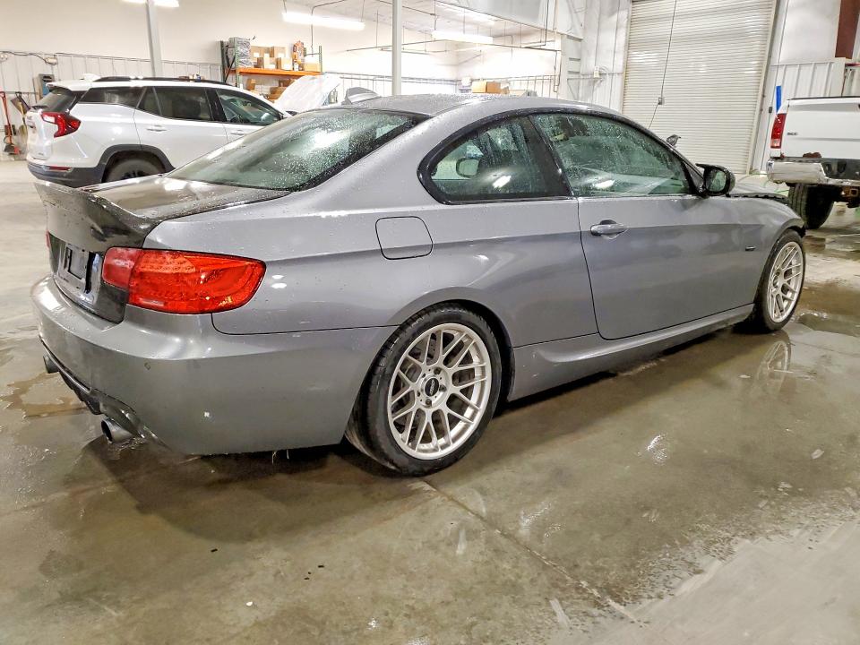 Продаж на аукціоні авто 2010 Bmw 335, vin: WBAWB7C51AP048374, номер лоту: 61997486