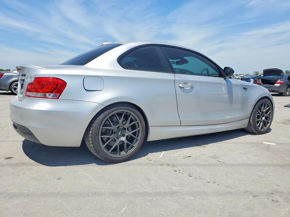 63311106 :رقم المزاد ، WBAUC9C55DVY60258 vin ، 2013 Bmw 135 مزاد بيع