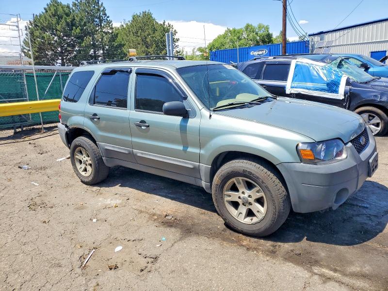 61892336 :رقم المزاد ، 1FMYU93185KD53738 vin ، 2005 Ford Escape مزاد بيع
