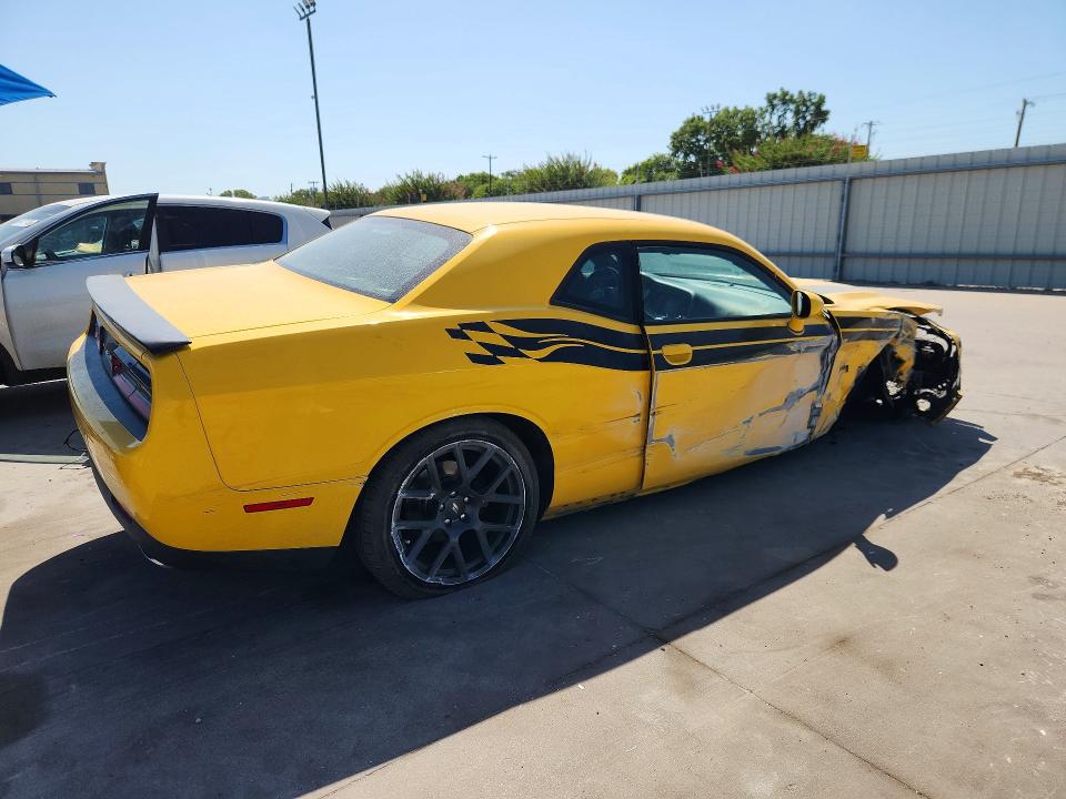 60379216 :رقم المزاد ، 2C3CDZBT8HH509360 vin ، 2017 Dodge Challenger مزاد بيع
