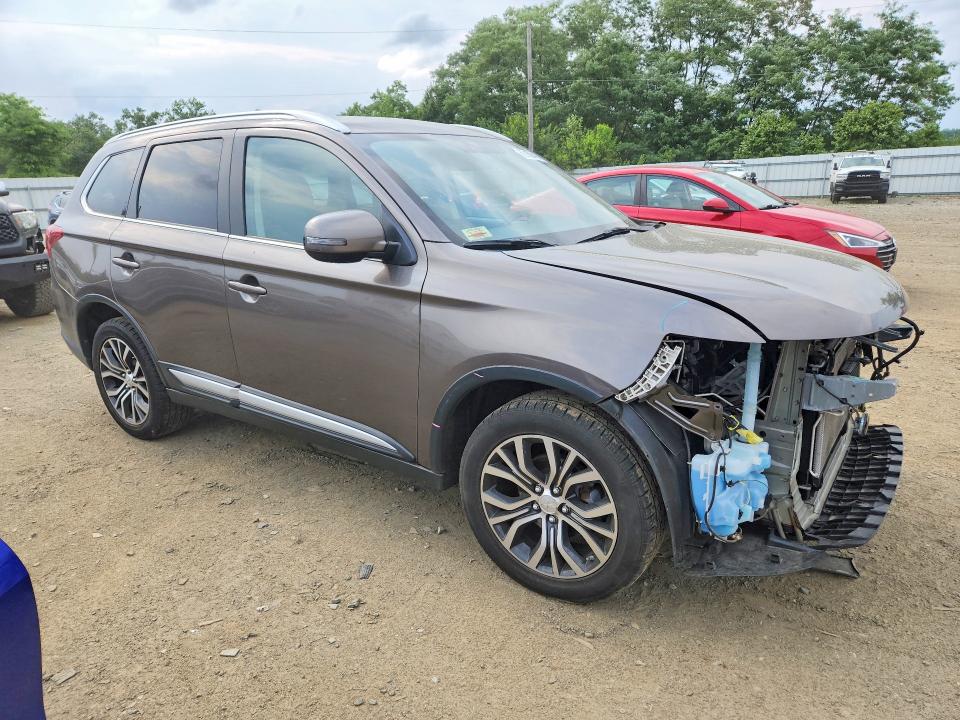 Продажа на аукционе авто 2017 Mitsubishi Outlander, vin: JA4AZ3A3XHZ052838, номер лота: 62162416