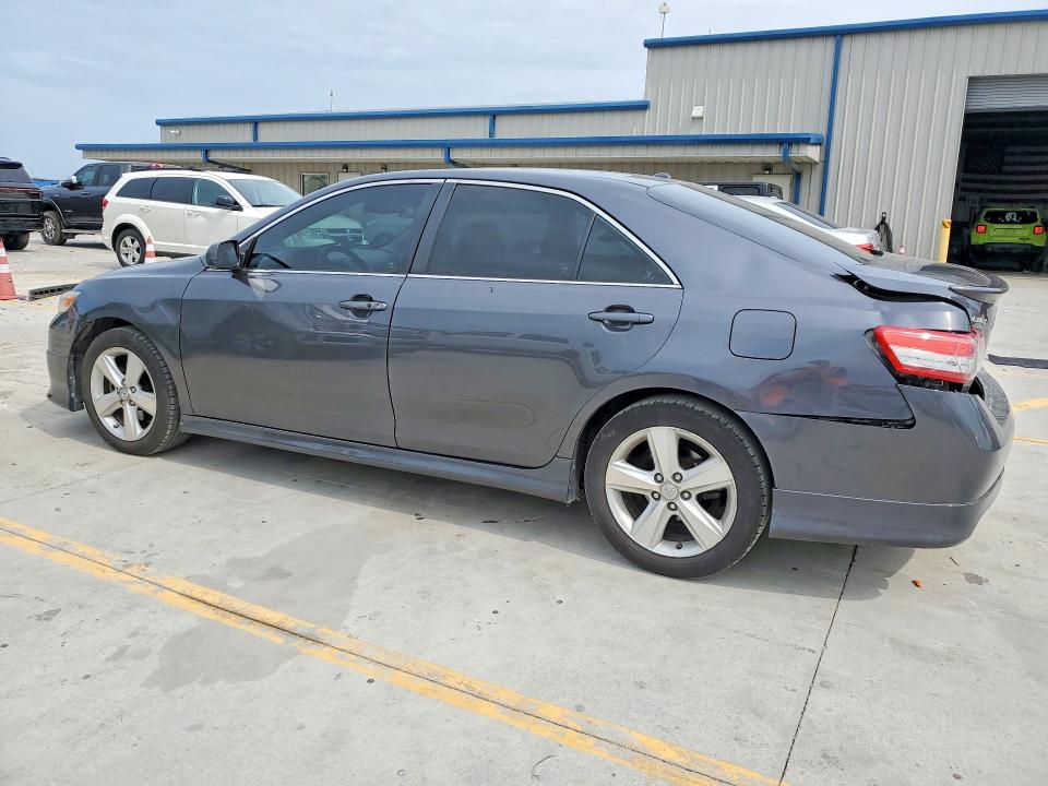 61952426 :رقم المزاد ، 4T1BF3EK3BU662004 vin ، 2011 Toyota Camry مزاد بيع