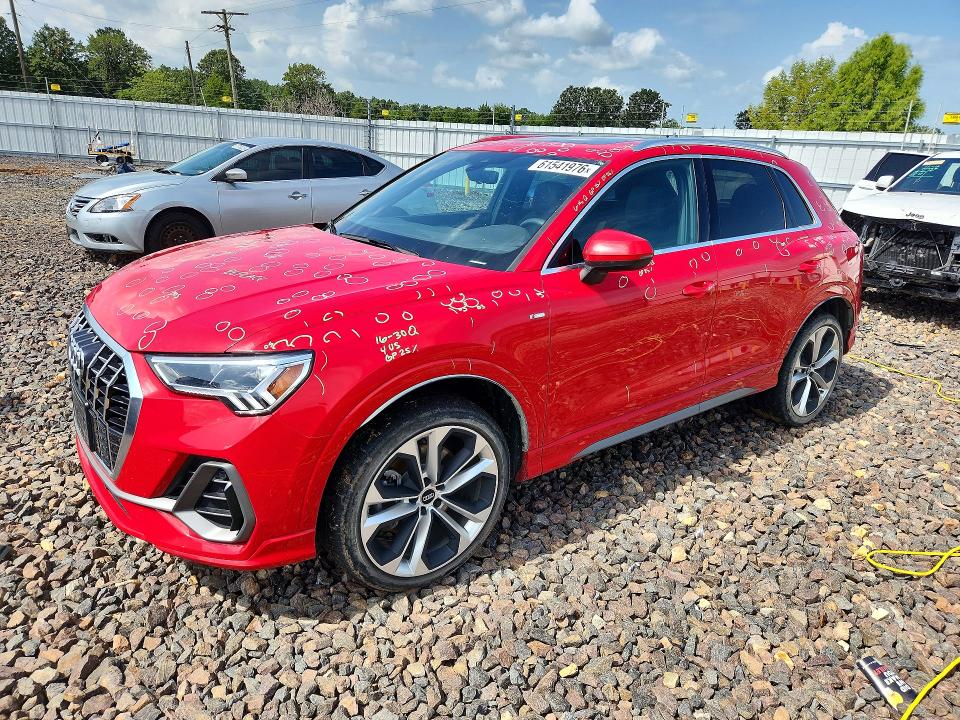 Продажа на аукционе авто 2020 Audi Q3, vin: WA1EECF36L1038903, номер лота: 61541976