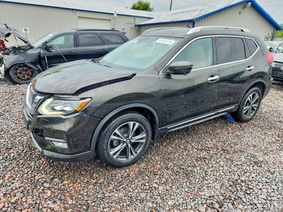 Продаж на аукціоні авто 2017 Nissan Rogue, vin: JN8AT2MV0HW012577, номер лоту: 62541216