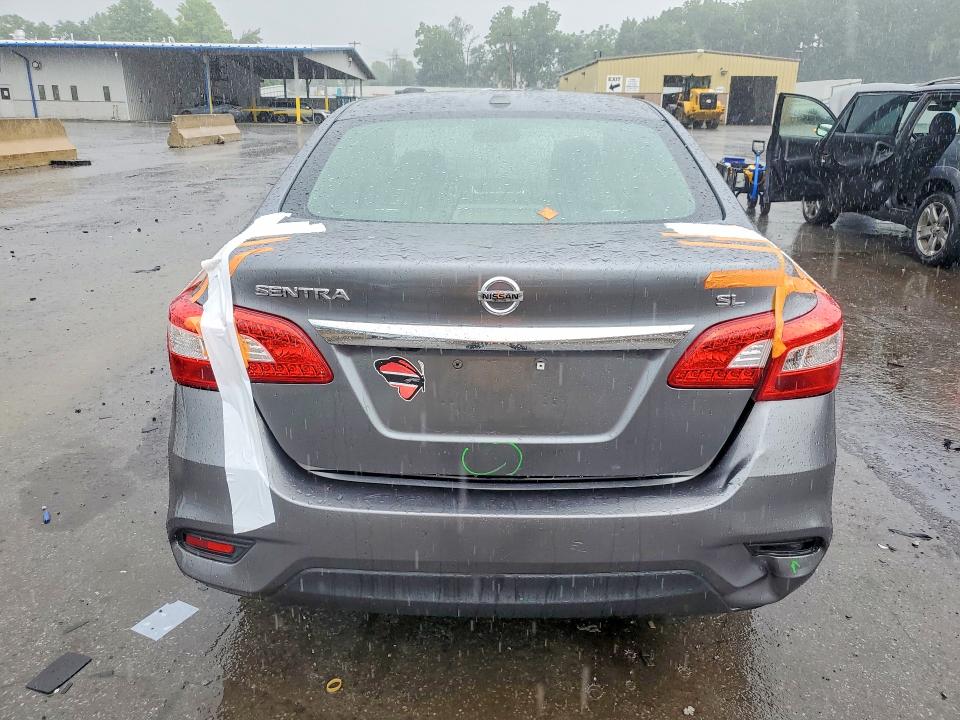 Продаж на аукціоні авто 2018 Nissan Sentra, vin: 3N1AB7AP4JY224367, номер лоту: 61347156