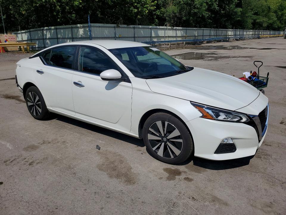 2022 Nissan Altima მანქანა იყიდება აუქციონზე, vin: 1N4BL4DW5NN335504, აუქციონის ნომერი: 62214136