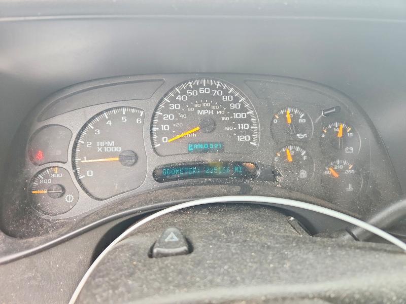 58223886 :رقم المزاد ، 1GCHC23U55F838842 vin ، 2005 Chevrolet Silverado مزاد بيع