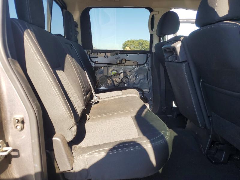 62084406 :رقم المزاد ، 1N6AA1EK9HN555980 vin ، 2017 Nissan Titan مزاد بيع