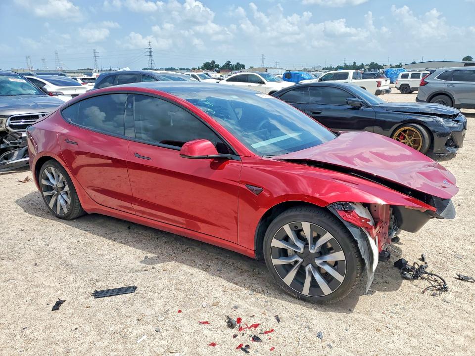 61850156 :رقم المزاد ، 5YJ3E1EB8RF814829 vin ، 2024 Tesla Model 3 مزاد بيع