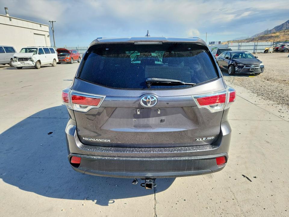 59885716 :رقم المزاد ، 5TDJKRFH2GS343139 vin ، 2016 Toyota Highlander مزاد بيع