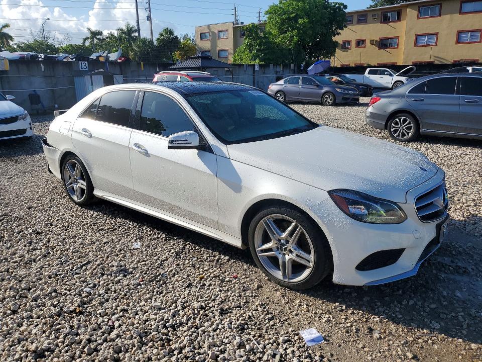 59796946 :رقم المزاد ، WDDHF5KB6EA885793 vin ، 2014 Mercedes-benz E مزاد بيع