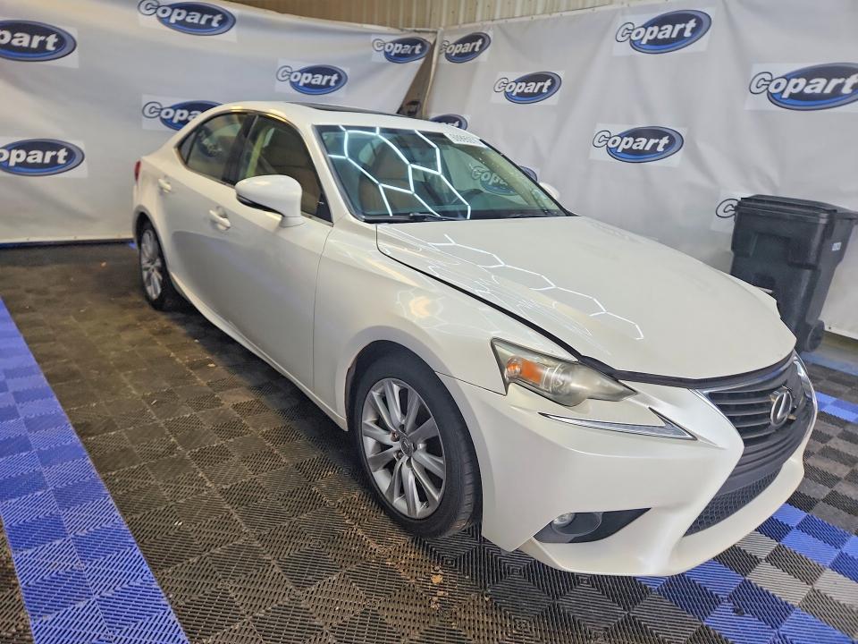 60995976 :رقم المزاد ، JTHBA1D23G5013103 vin ، 2016 Lexus Is مزاد بيع