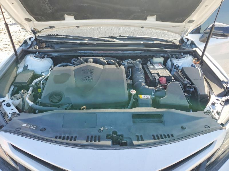 2018 Toyota Camry მანქანა იყიდება აუქციონზე, vin: 4T1BZ1HK0JU015534, აუქციონის ნომერი: 61372256