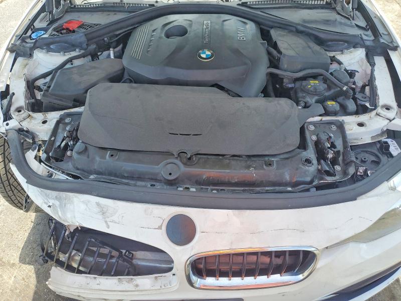 2017 Bmw 330 მანქანა იყიდება აუქციონზე, vin: WBA8B9C37HK885981, აუქციონის ნომერი: 60462946