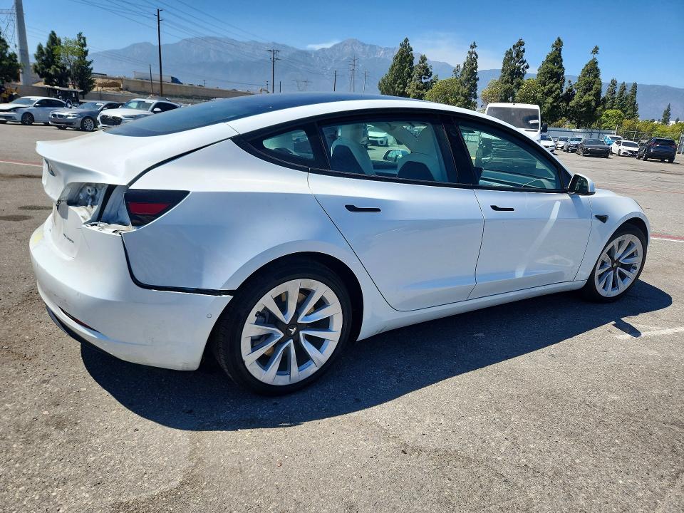 Продажа на аукционе авто 2022 Tesla Model 3, vin: 5YJ3E1EB4NF135991, номер лота: 60502966