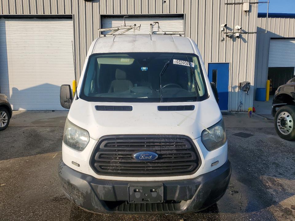 59405696 :رقم المزاد ، 1FTYE2CV6GKA80846 vin ، 2016 Ford Transit مزاد بيع
