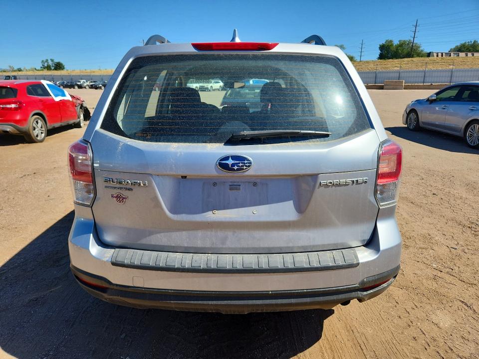 60459076 :رقم المزاد ، JF2SJABC6JH584573 vin ، 2018 Subaru Forester مزاد بيع