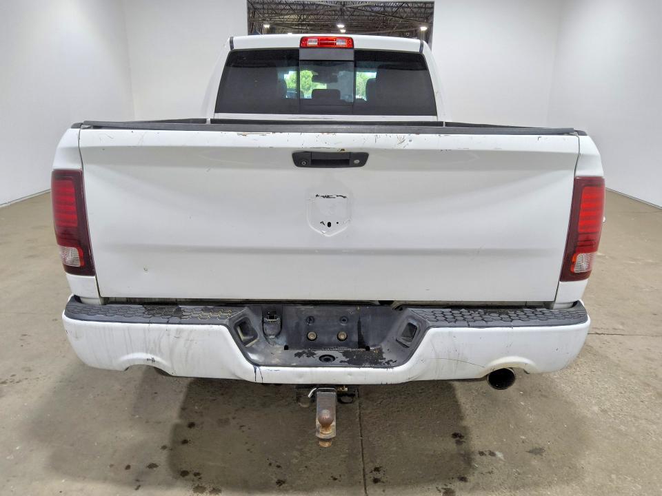 Продажа на аукционе авто 2015 Ram 1500, vin: 1C6RR6HT5FS661025, номер лота: 60775336