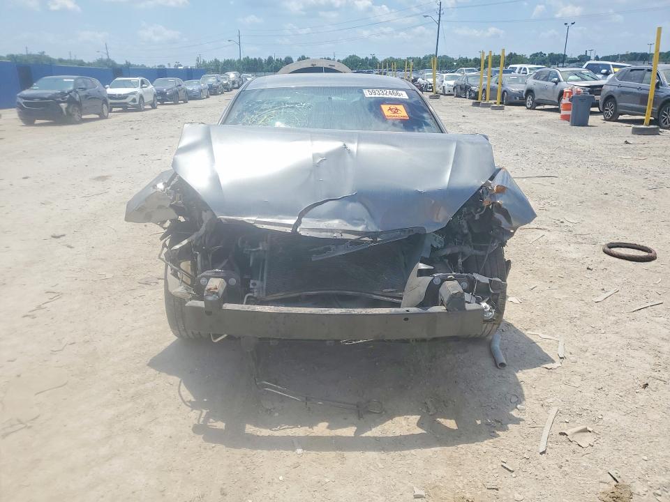 59332466 :رقم المزاد ، 1C3CCBAB3DN635579 vin ، 2013 Chrysler 200 مزاد بيع