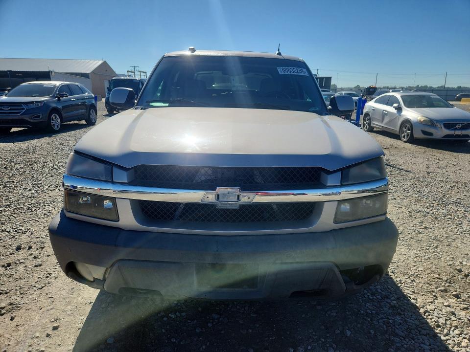 60632286 :رقم المزاد ، 3GNEK12Z05G225191 vin ، 2005 Chevrolet Avalanche مزاد بيع