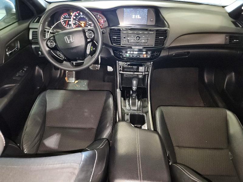 Aukcja sprzedaży 2017 Honda Accord, vin: 1HGCR2F67HA183351, numer aukcji: 61844396