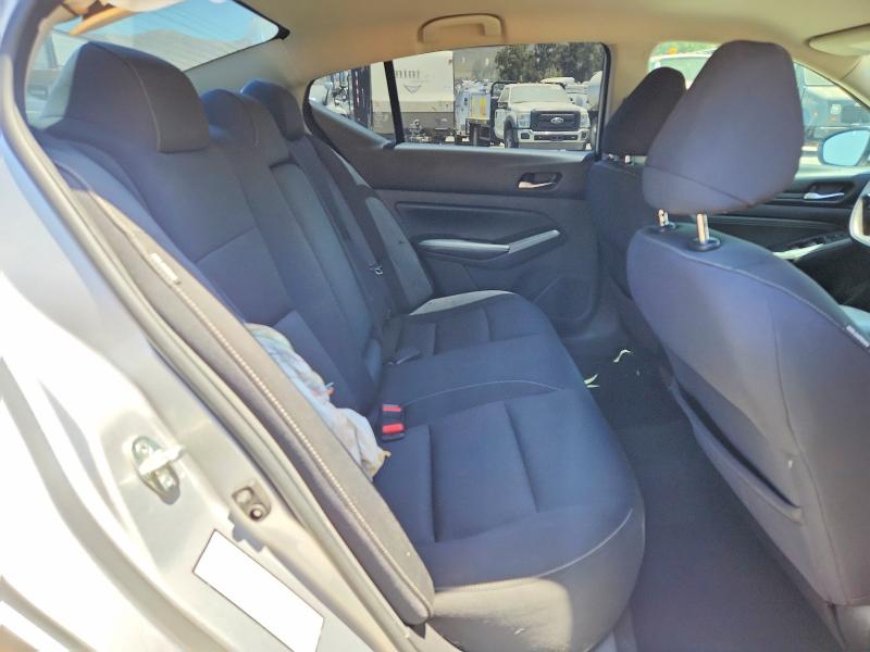 Продажа на аукционе авто 2019 Nissan Altima, vin: 1N4BL4BVXKC124526, номер лота: 61547876