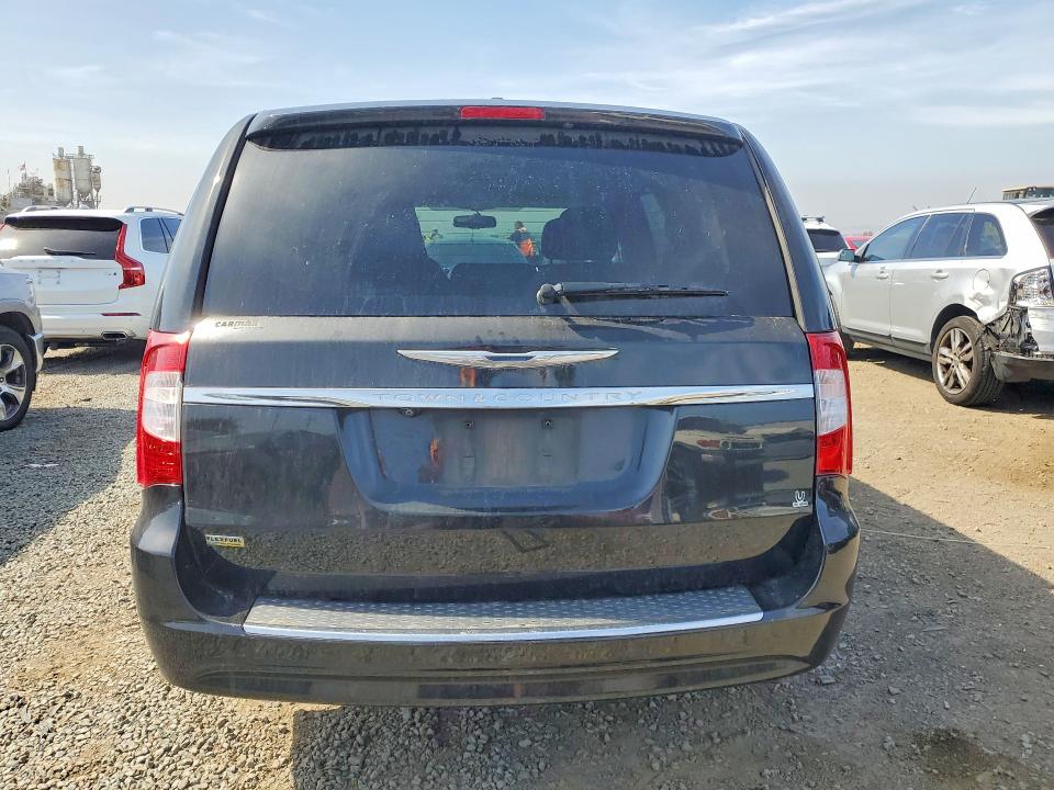 62539176 :رقم المزاد ، 2C4RC1BG7GR290901 vin ، 2016 Chrysler Town & Country مزاد بيع