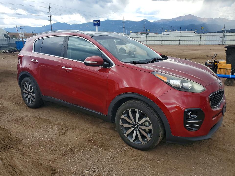 60633206 :رقم المزاد ، KNDPN3AC7H7083696 vin ، 2017 Kia Sportage مزاد بيع