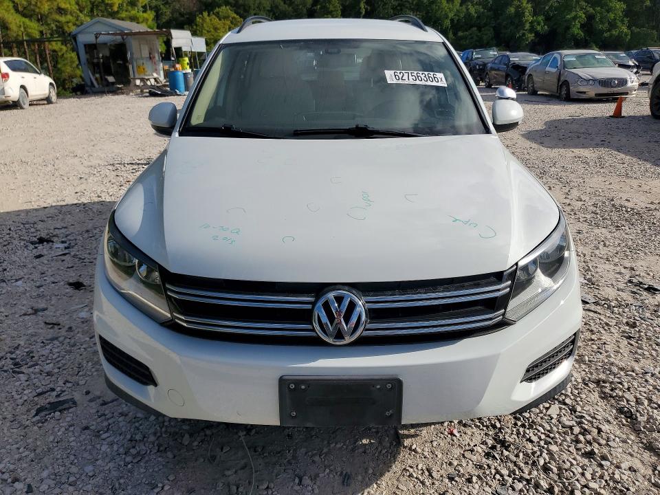 Продаж на аукціоні авто 2017 Volkswagen Tiguan, vin: WVGAV7AX7HK026830, номер лоту: 62756366