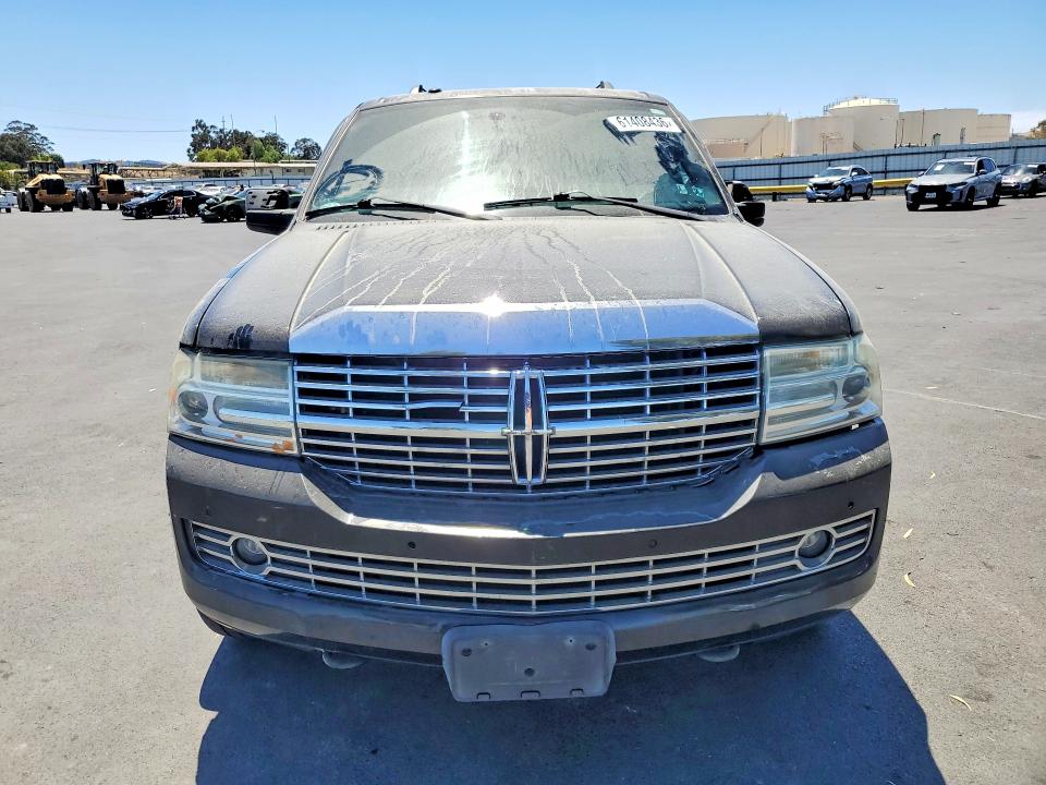 2011 Lincoln Navigator მანქანა იყიდება აუქციონზე, vin: 5LMJJ3J57BEJ00432, აუქციონის ნომერი: 61408436