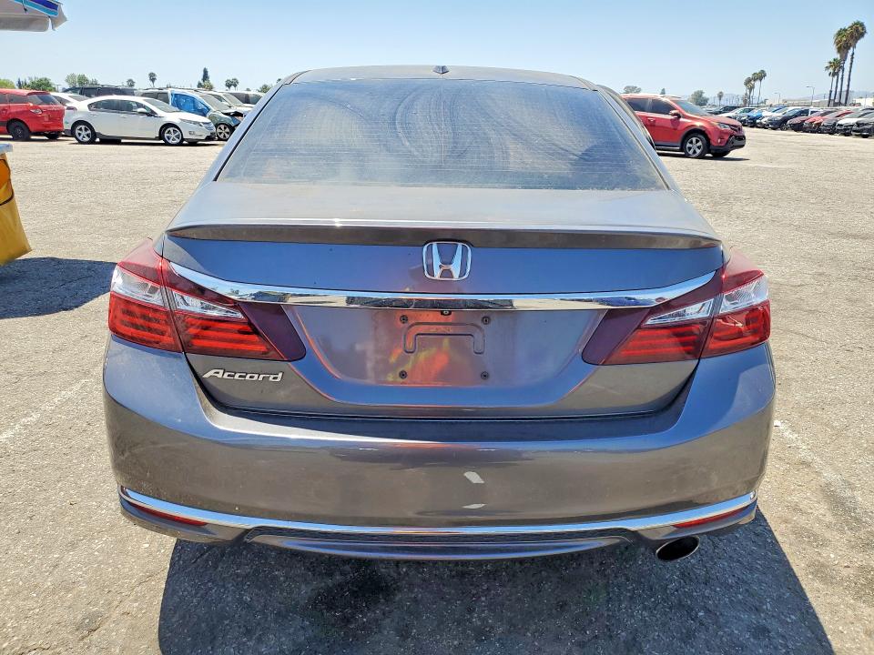 Продажа на аукционе авто 2017 Honda Accord, vin: 1HGCR2F9XHA103177, номер лота: 63161176
