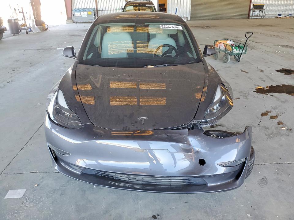 62082496 :رقم المزاد ، 5YJ3E1EA5PF697151 vin ، 2023 Tesla Model 3 مزاد بيع