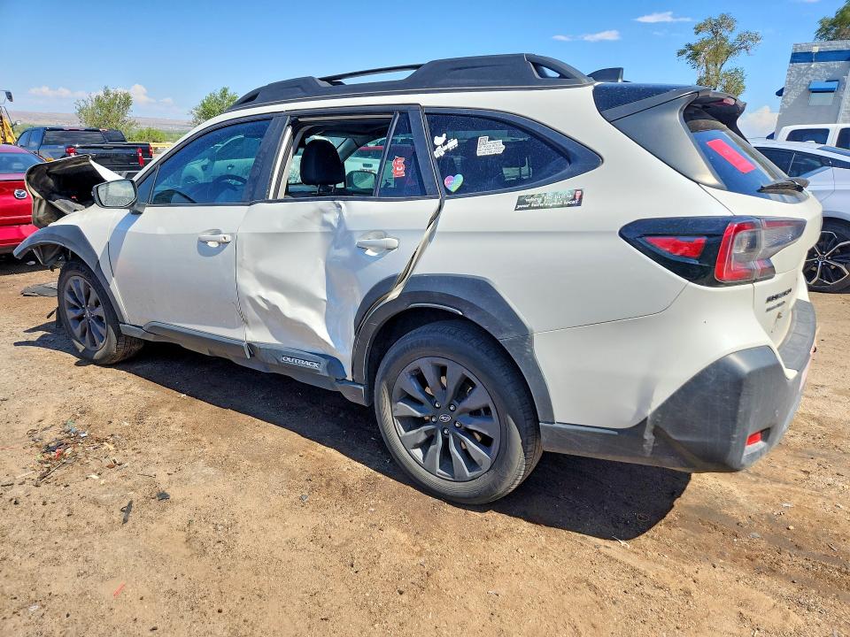 61715136 :رقم المزاد ، 4S4BTGLDXR3290486 vin ، 2024 Subaru Outback مزاد بيع