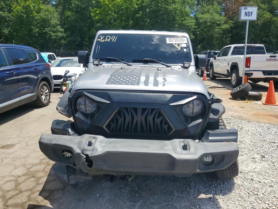 60758586 :رقم المزاد ، 1C6JJTAG0LL137948 vin ، 2020 Jeep Gladiator مزاد بيع