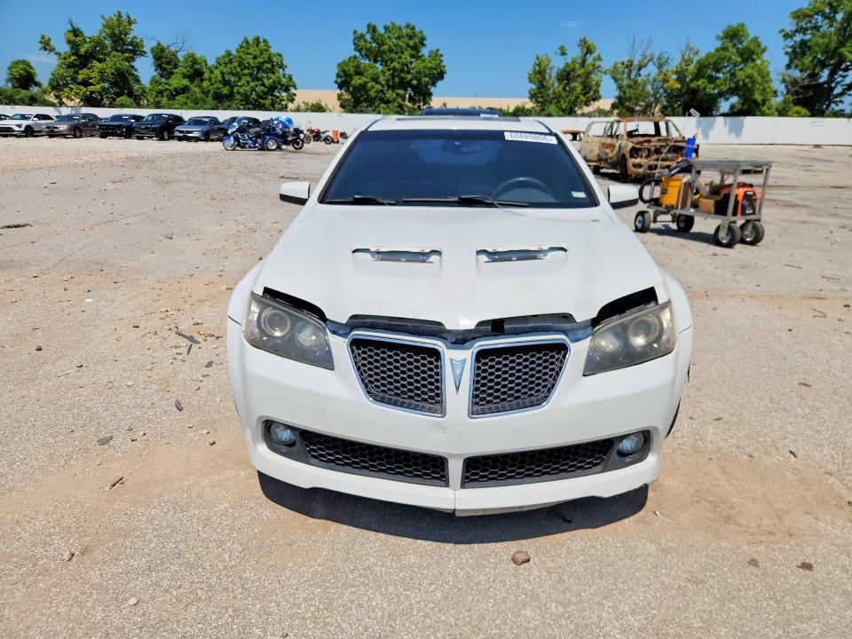 60889806 :رقم المزاد ، 6G2ER57718L130933 vin ، 2008 Pontiac G8 مزاد بيع