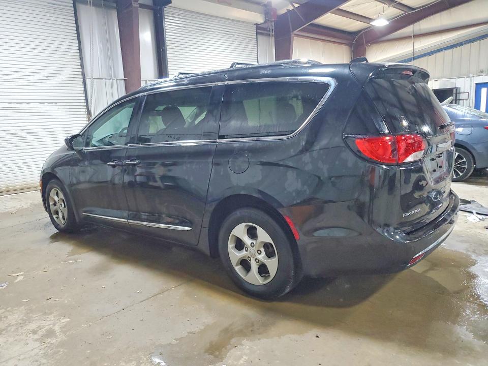 2017 Chrysler Pacifica მანქანა იყიდება აუქციონზე, vin: 2C4RC1EG2HR727555, აუქციონის ნომერი: 61317446