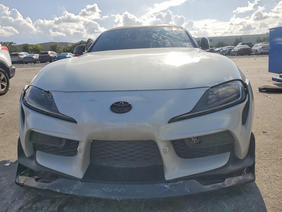 59613876 :رقم المزاد ، WZ1DB4C08LW025603 vin ، 2020 Toyota Gr Supra مزاد بيع