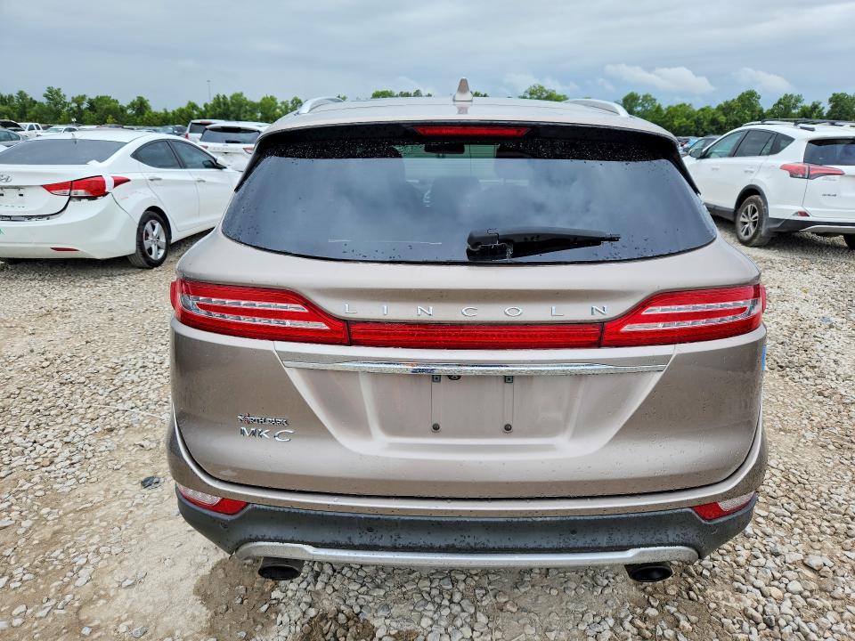 62353166 :رقم المزاد ، 5LMCJ3C97KUL15565 vin ، 2019 Lincoln Mkc مزاد بيع