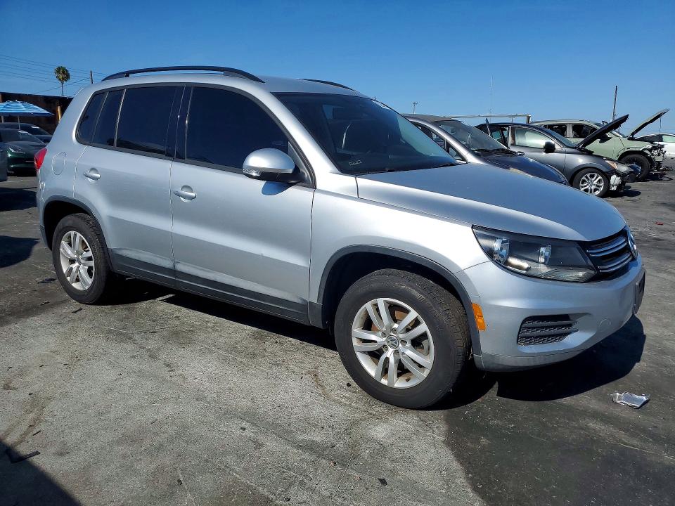 62841566 :رقم المزاد ، WVGAV7AX6GW525884 vin ، 2016 Volkswagen Tiguan مزاد بيع