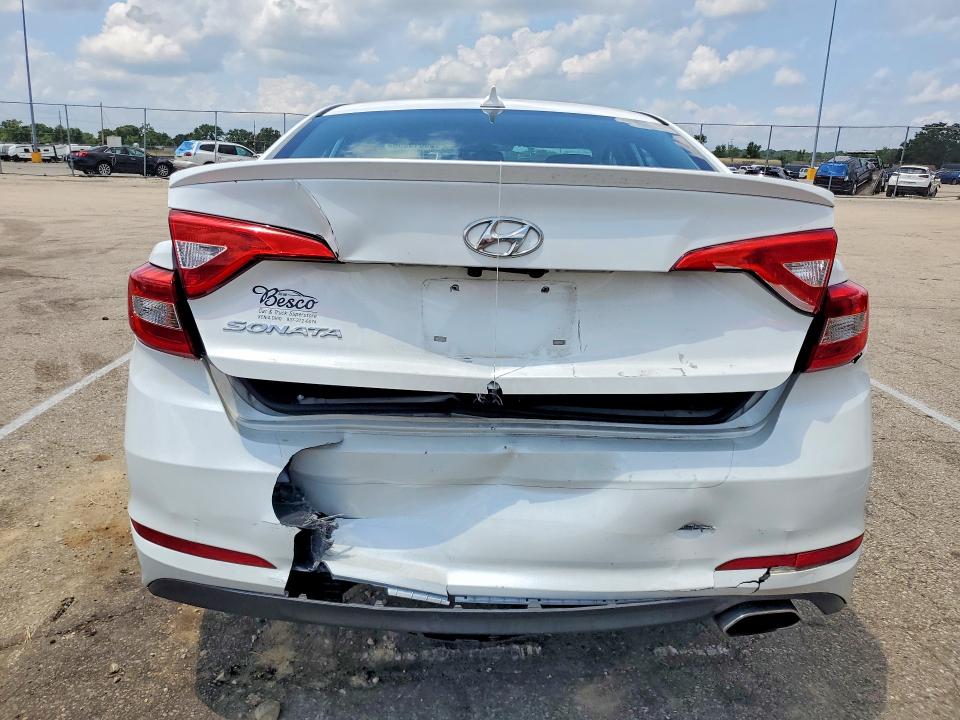 2015 Hyundai Sonata მანქანა იყიდება აუქციონზე, vin: 5NPE24AF7FH247666, აუქციონის ნომერი: 60013906