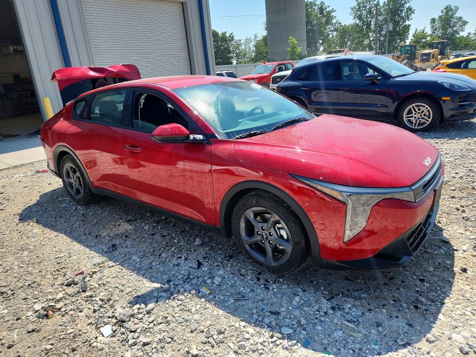 2025 Kia K4 მანქანა იყიდება აუქციონზე, vin: 3KPFT4DE1SE233801, აუქციონის ნომერი: 59803726