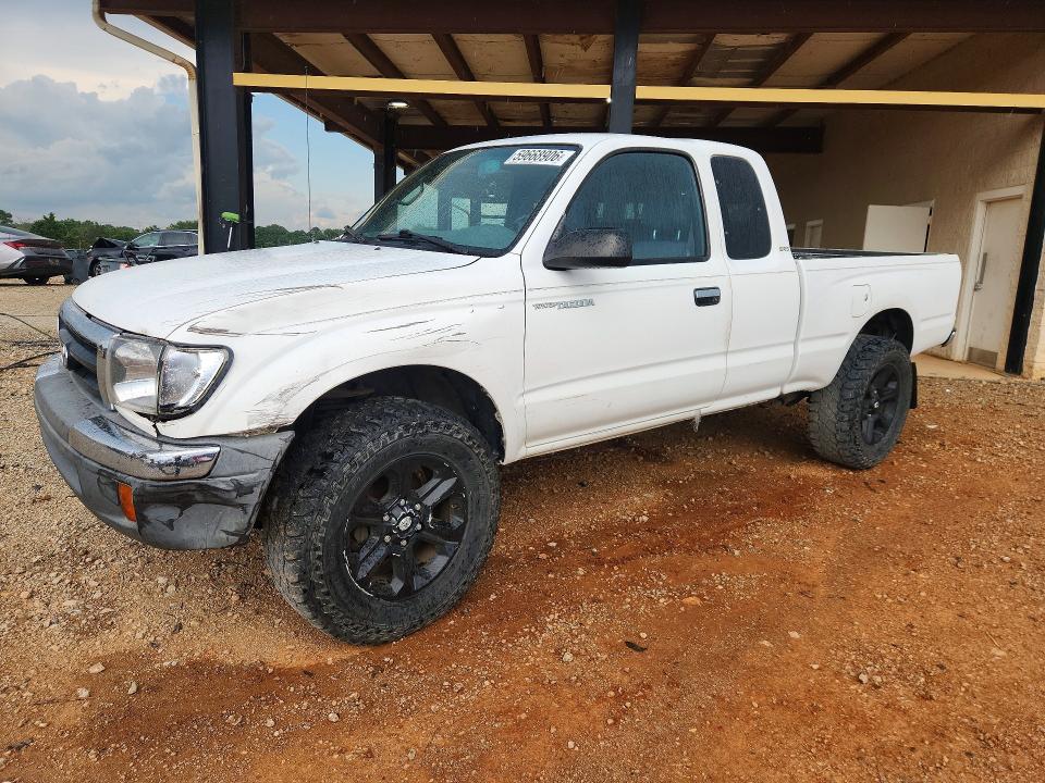 59668906 :رقم المزاد ، 4TASN92N3YZ578278 vin ، 2000 Toyota Tacoma مزاد بيع