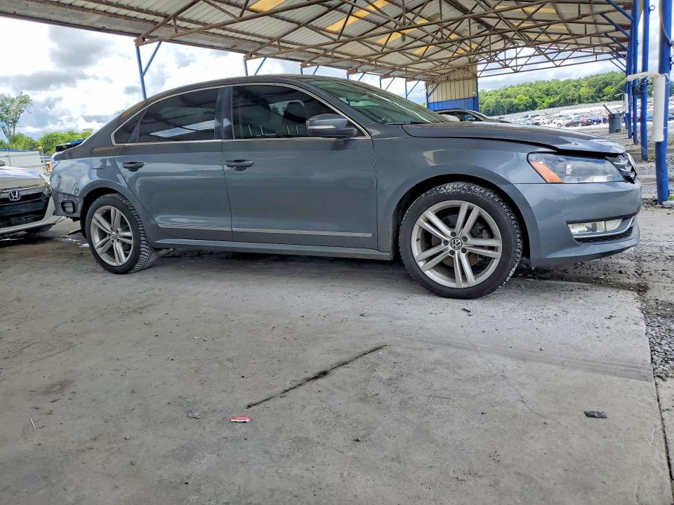60262456 :رقم المزاد ، 1VWCS7A36EC017140 vin ، 2014 Volkswagen Passat مزاد بيع