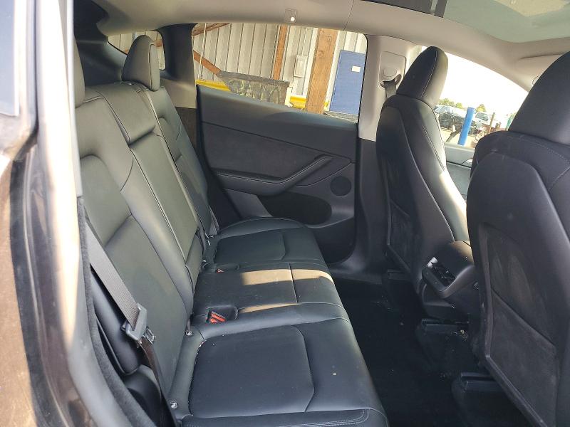 59979176 :رقم المزاد ، 7SAYGDEE4RF075361 vin ، 2024 Tesla Model Y مزاد بيع