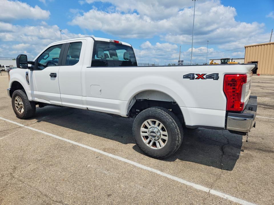 2017 Ford F250 მანქანა იყიდება აუქციონზე, vin: 1FT7X2B64HEC89325, აუქციონის ნომერი: 63333286
